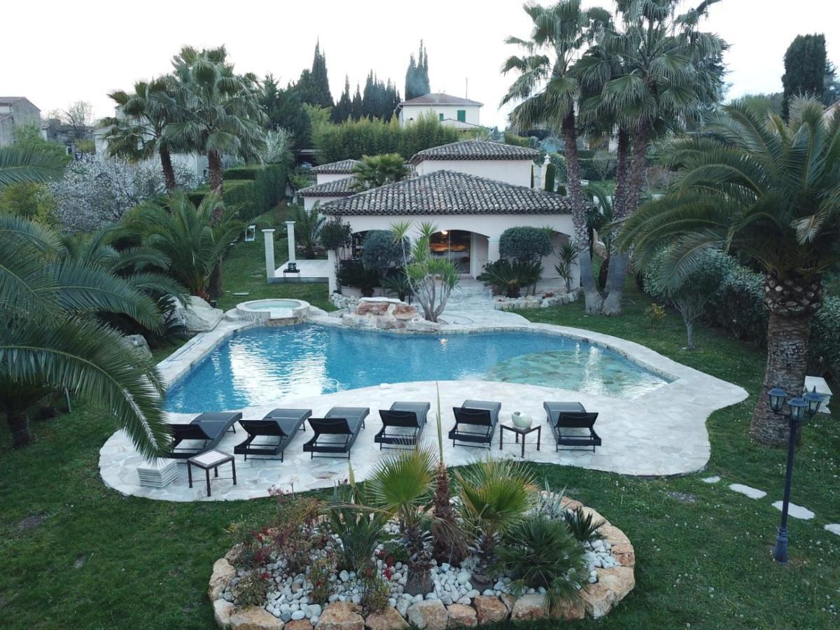 Luxueuse villa piscine et jacuzzi Saint-Paul-de-Vence Extérieur photo
